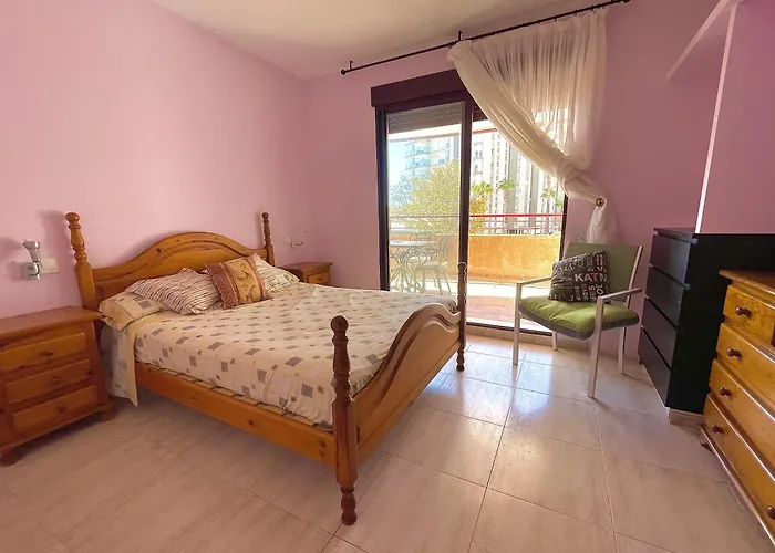 Terraced 50m From The Lejlighed