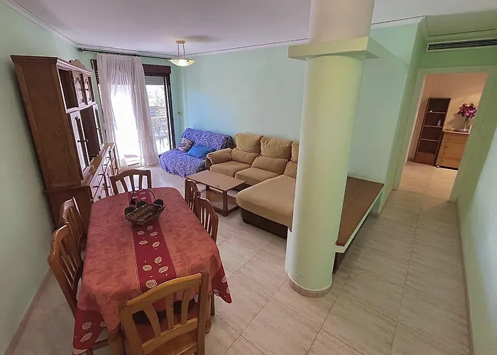 Апартаменты Terraced 50m From The